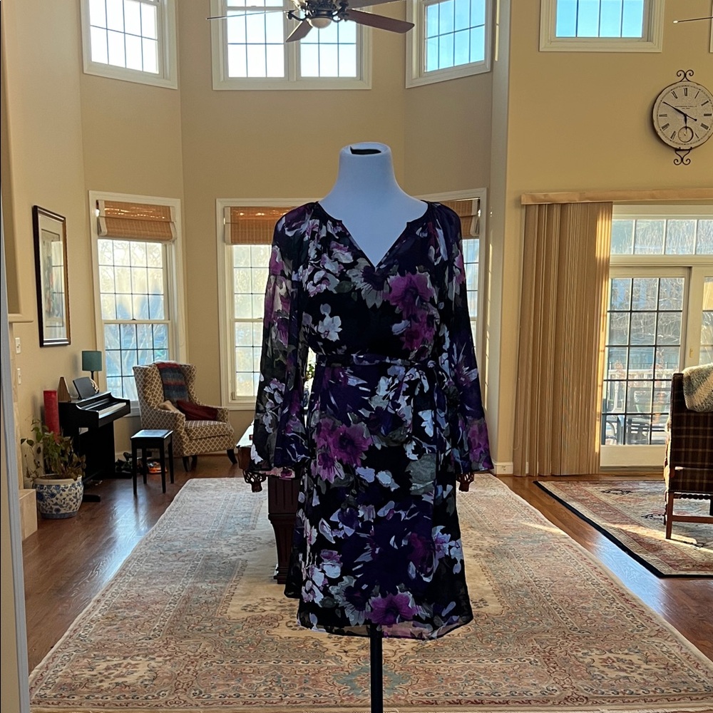 Floral V-Neck Long-Sleeve Wrap Dress in Purple and Black